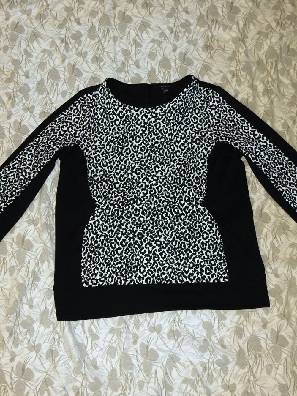 ENDS 9/1 ANN TAYLOR XL women's top leopard print black stretchy ponte knit 14/16